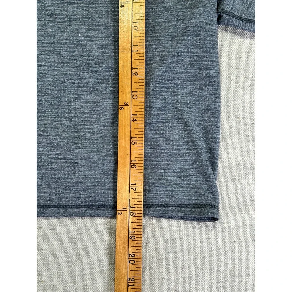 Lululemon Women's 10 Cropped‎ Performance Top Athleisure Wear Shirt